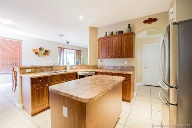 16421 SW 53rd Terrace, Miami, FL 33185 - photo 2