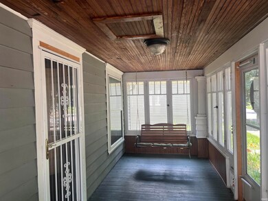 116 S Vine St, Elkhart, IN 46514 - photo 3