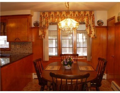 8 Flanders St, Johnston, RI 02919 - photo 6