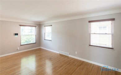 3902 Garrison Rd, Toledo, OH 43613 - photo 6