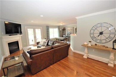 6957 Hunt Dr, Macungie, PA 18062 - photo 7