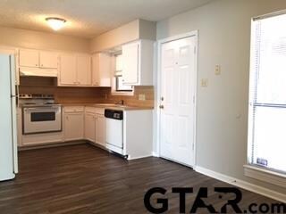 4209 4209 Park Place, Tyler, TX 75711 - photo 3