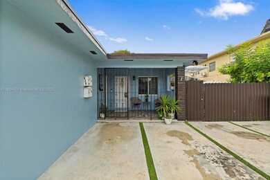 938 SE 12th St, Hialeah, FL 33010 - photo 4