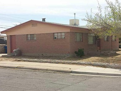 1054 Lomaland Dr, El Paso, TX 79907 - photo 5