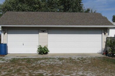 296 Martin Rd, Crossville, TN 38555 - photo 2