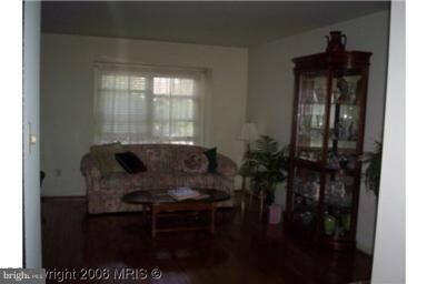 45543 Hutchens Square, Sterling, VA 20166 - photo 7