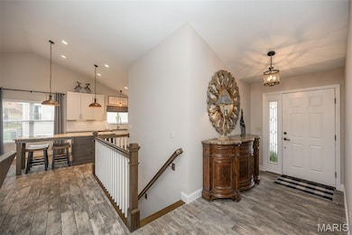 563 Beacon Point Ln, Grover, MO 63040 - photo 7