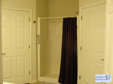 2214 Gruene Lake Dr, New Braunfels, TX 78130 - photo 7