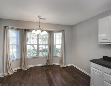 4410 Single Tree Rd, High Point, NC 27265 - photo 7