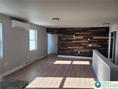 2006 Washington Ave unit 6, Northampton, PA 18067 - photo 5