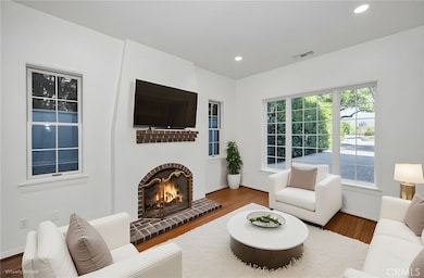 217 N Lima St, Sierra Madre, CA 91024 - photo 6