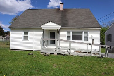 187 Rockland Ave, Manchester, NH 03102 - photo 2