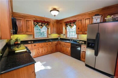 12731 Foxstone Rd, Midlothian, VA 23113 - photo 6