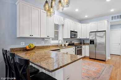 4826 N Damen Ave unit 1, Chicago, IL 60625 - photo 4