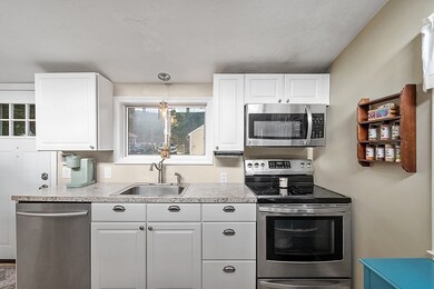 155 Off Pond St, Dunstable, MA 01827 - photo 2