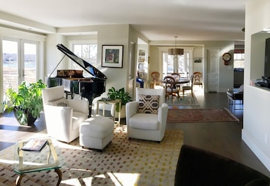 81 Border St, Scituate, MA 02066 - photo 5