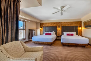 Rm 408_Peaks Hotel_MLS_013