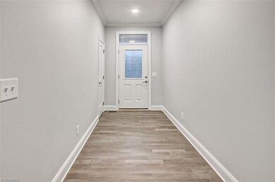 949 Chamberlin Dr, Asheboro, NC 27205 - photo 6