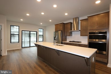 5014 Henry King Way, Bowie, MD 20715 - photo 2