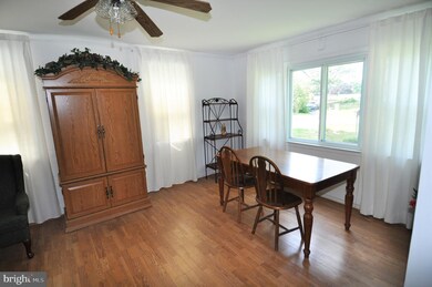 4702 Ridgeway Ave, Baltimore, MD 21206 - photo 6