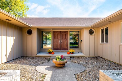 3114 Carisbrook Rd-3