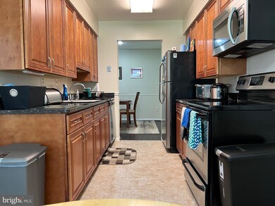 18150 Rolling Meadow Way, Olney, MD 20832 - photo 6