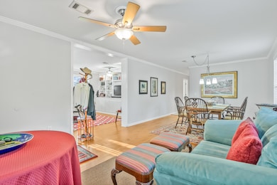 1522 N Avalon Cir, Charleston, SC 29407 - photo 6