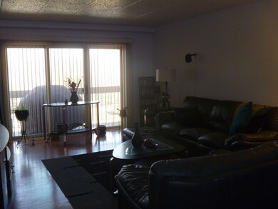 18600 Village West Dr unit 202, Hazel Crest, IL 60429 - photo 5