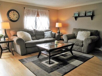 9 Plasic Rd, Merrimack, NH 03054 - photo 4