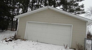 5480 Faussett Rd, Howell, MI 48855 - photo 4