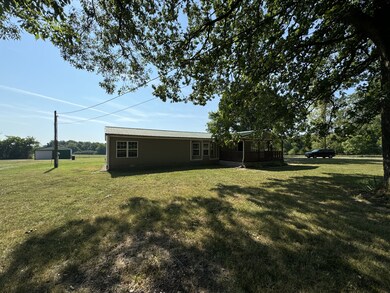 496 Knight Campground Rd, Shelbyville, TN 37160 - photo 3