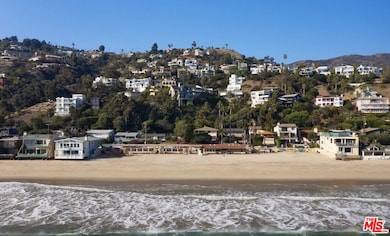 La Costa Beach