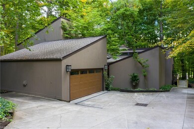 883 Old Spring Rd, Copley, OH 44321 is a gorgeous 