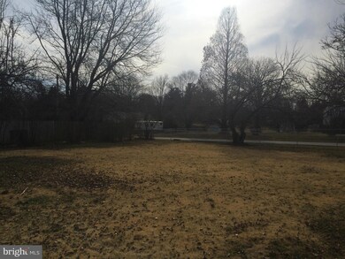 1301 Hornell Dr, Silver Spring, MD 20905 - photo 7