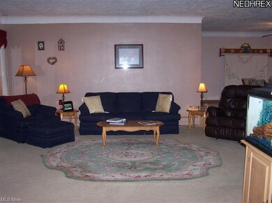28852 Serenity Ln, Wickliffe, OH 44092 - photo 7