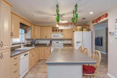 Kitchen 1