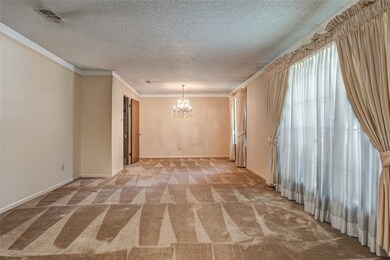 4273 Barcelona Dr, Fort Worth, TX 76133 - photo 5