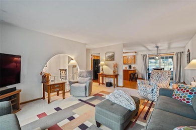 1506 W 14th St S, Newton, IA 50208 - photo 6