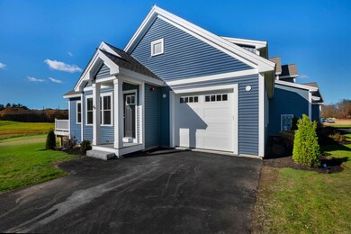 10 Acadia Dr, Hudson, NH 03051 - photo 4