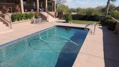 Custom Pool