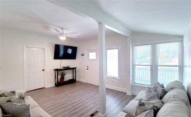 708 E Commerce Ave, High Point, NC 27260 - photo 5