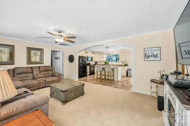 27 Shadow Oaks Dr, Asheville, NC 28806 - photo 6