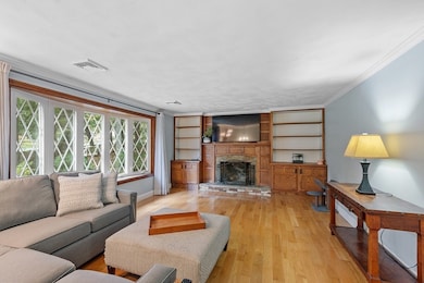 20 Meredith Rd, Tewksbury, MA 01876 - photo 5