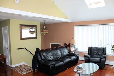 39 Cox St, Nashua, NH 03064 - photo 6