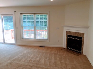 69 Magnolia Ln, Newmarket, NH 03857 - photo 5