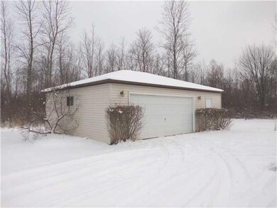 Parking Lot/Garage
