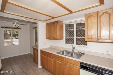 4114 N 44th Place, Phoenix, AZ 85018 - photo 3