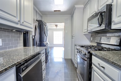 2222 Houston St, Grand Prairie, TX 75050 - photo 6