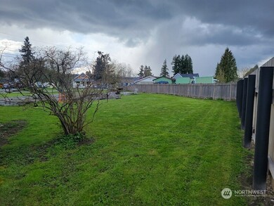 506 Corrin Ave SE, Orting, WA 98360 - photo 4