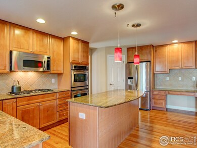 Double Oven, Gas stove top, Stainless Steel Applia